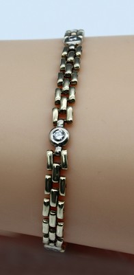 14 kt Gold Brillant-Armband, GG 585/000, Backsteinoptik, 5 Brillanten zus. ca. 0.50 ct Weiß/si, L. ca. 18 cm, Kastenschloß mit 2 Sicherheitsachten