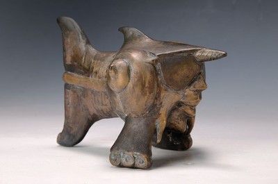 Gernot Rumpf, geb. 1941, Bronze, Fischsohn, signiert und num. 13/25, patiniert, ca. 18 x 27 cm, berieben