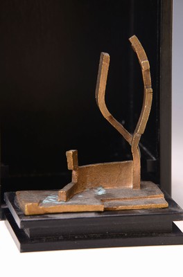 Christian Piffrader, geb. 1969 Brixen Italien,seit 1993 Studium in München bei Prof. Hans Ladner, "Baum", Bronzeskulptur, H. 11.5 cm, ...