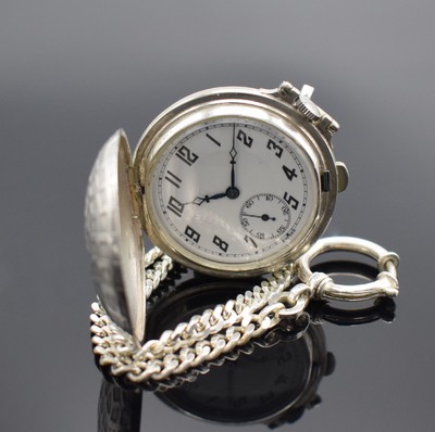 TALIS Watch Co. Taschenuhr in Form eines Golfballs an 925er Silberkette, Schweiz/USA um 1940, vers. Geh., Emailzifferbl. m. arab. Std., gebl. Zeiger, ...