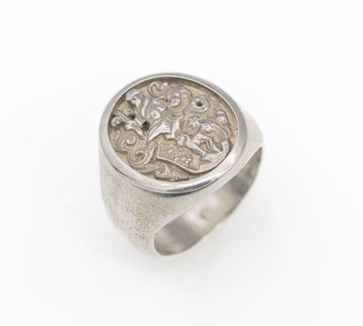 Siegelring, 925er Silber, ovaler Ringkopf, Darstellung eines Wappens, RW 61, ca. 19.7 g