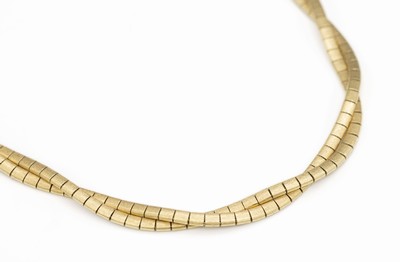 14 kt Gold Collier, GG 585/000, 2-rhg., in sich verschlungen, L. ca. 43 cm, Kastenschloß mit Sicherheitsacht, ca. 28.9 g
