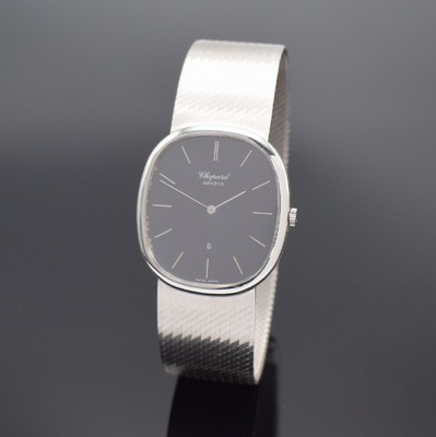 CHOPARD Herrenarmbanduhr in WG 750/000 Referenz 2152, Schweiz verk. lt. beil. Garantie 09/1980, quarz, Milanaiseband, Boden 4-fach verschr., graues ...