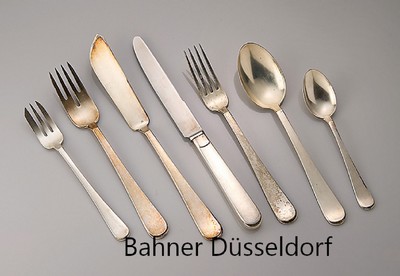 61-teiliges Besteck, Bahner Düsseldorf zw. 1917-1962, 800er Silber, best. aus: 17 Kuchengabeln, 6 Kaffeelöffel, 12 Frühstücksgabeln, 8 ...