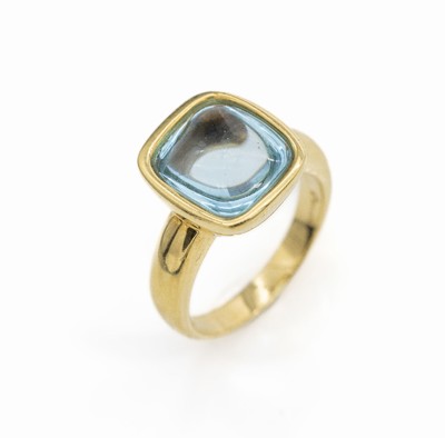 18 kt Gold Topas-Ring, GG 750/000, Topas-Cabochon ca. 3.0 ct (beh.), ca. 9.3 g, RW 54.5