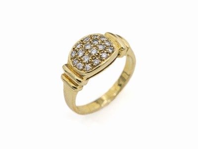 18 kt Gold Brillant-Ring, GG 750/000, 18 Brillanten zus. ca. 0.30 ct feines Weiß/vs -si, ca. 6.4 g, RW 54