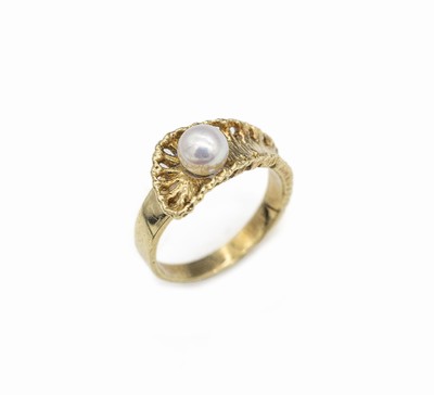 14 kt Gold Zuchtperl-Ring, GG 585/000, weiße Zuchtperle D. ca. 5.6 mm, Meistermarke Roxy, RW 52