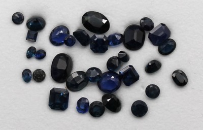 Lot lose Saphire zus. ca. 11.2 ct, versch. Schliffformen, z. T. Ausfassware