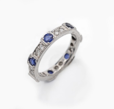 Platin Saphir-Brillant Ring, Platin gepr., 7 rundfacett. Saphire zus. ca. 0.60 ct, 14 Brillanten zus. ca. 0.40 ct Weiß/si, ca. 4.2 g, RW 52