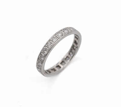 Platin Brillant Memoryring, Platin gepr., 22 Brillanten zus. ca. 0.70 ct Weiß/si, ca. 2.7 g, RW 53