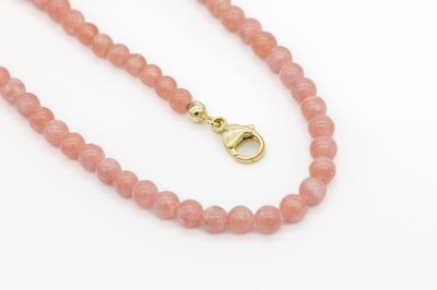 Rhodochrosit-Collier, schöne Rhodochrosit -Kugeln, D. ca. 5 - 5.5 mm, L. ca. 46 cm, Karabinerschließe verg.