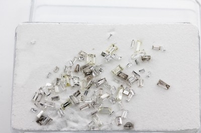 Lot Diamanten zus. ca. 4.00 ct Baguettes und Trapeze, Ausfassware