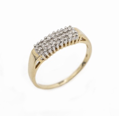 14 kt Gold Brillant-Ring, GG/WG 585/000, 27in WG gefasste Brillanten zus. ca. 0.30 ct Weiß/p, RW 58, ca. 2.8 g