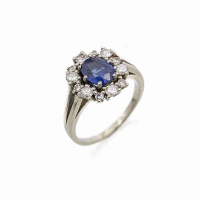 18 kt Gold Saphir Diamant Ring, WG 750/000,mittig facett. Saphir ca. 1.20 ct umgeben von 6 Diamanten und 6 8/8 Diamanten zus. ca. 0.55 ct ...