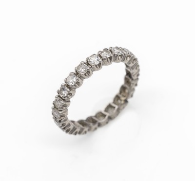 18 kt Gold Brillant-Memoryring, WG 750/000,gepr., 22 Brillanten zus. ca. 0.66 ct Weiß/p1,RW 51, ca. 2.0 g