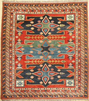 Kazak neugeknüpft, Pakistan, ca. 30 Jahre, Wolle auf Wolle, ca. 210 x 193 cm, EHZ: 1