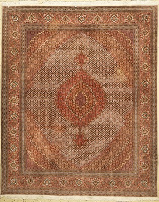 Täbriz fein(50 Raj), Persien, ca. 50 Jahre,Korkwolle mit Seide, ca. 250 x 205 cm, EHZ: 1-2(Fleckig)