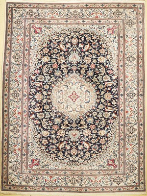 Nain, Persien, ca. 40 Jahre, Wolle auf Baumwolle, ca. 390 x 293 cm, EHZ: 3