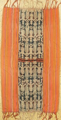 Sumba Ikat alt, Indonesien, um 1930/1940, Baumwolle, ca. 180 x 107 cm, EHZ: 1-2