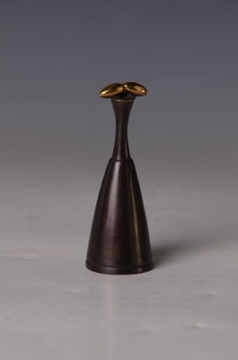 Paul Wunderlich, 1927-2010, Skulptur Löschhütchen, sign., num. 1564, ca. 9cm