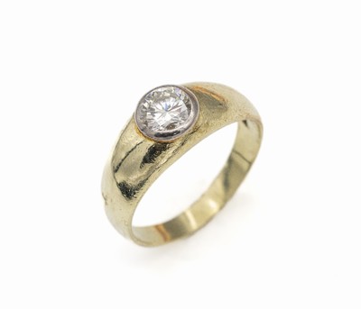 14 kt Gold Brillant-Ring, GG 585/000, Brillant ca. 0.50 ct Weiß/si, total ca. 6.0 g, RW 56, Ringschiene verbogen