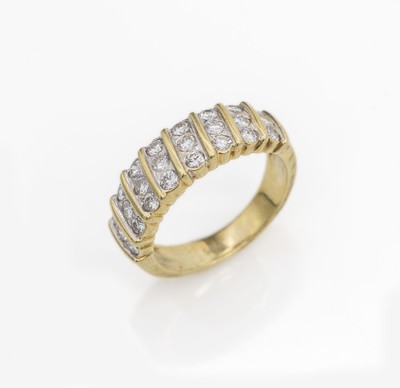 14 kt Gold Brillant-Ring, GG 585/000, 24 Brillanten zus. ca. 0.50 ct Weiß/si, RW 50, ca. 4.9 g