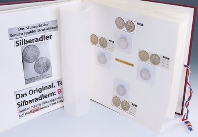 Konvolut 73 5 Mark Münzen, Bundesrepublik Deutschland 1951-1974, alle Jahrgänge mit allen Prägemarken, sofern sie geprägt wurden, darunter auch ...