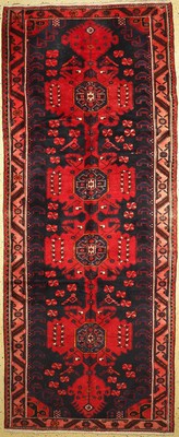 Shasawan, Persien, ca. 60 Jahre, Wolle auf Baumwolle, ca. 393 x 160 cm, EHZ: 1-2