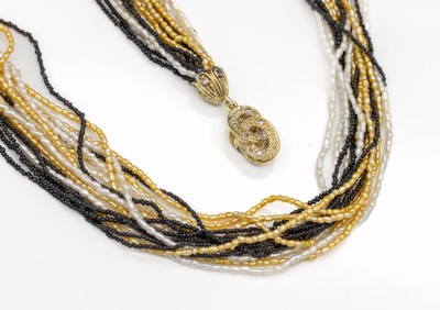 Zuchtperl-Collier mit 14 kt Gold Diamant- Schmuckschließe, GG 585/000, 17 rhg., Zuchtperlen in versch. Farben und Formen, Schmuckschließe kl. ...
