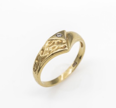 18 kt Gold Brillant-Ring, GG 750/000, abstrakte Gestaltung, 1 kl. Brillant, RW 58, ca. 3.8 g