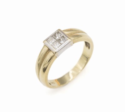 14 kt Gold Diamant-Ring, GG 585/000, 4 Princesscut-Diamanten zus. ca. 0.48 ct Weiß/vs-si, RW 55, ca. 3.8 g