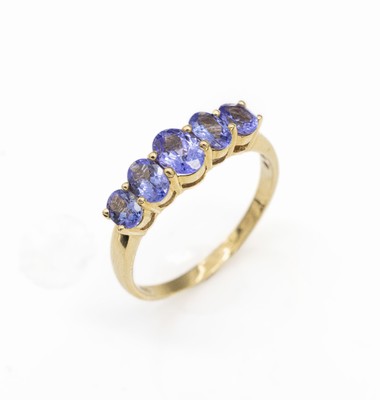 18 kt Gold Tansanit-Ring, GG 750/000, 5 ovalfacett. Tansanite, RW 66, ca. 4.0 g