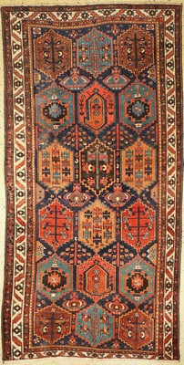 Bachtiar alt, Persien, um 1940, Wolle auf Baumwolle, ca. 310 x 156 cm, EHZ: 3