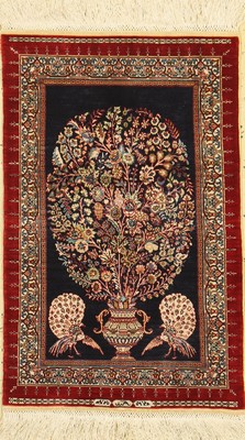 Hereke Seide fein(12 x 12), signiert, Türkei, ca. 5 Jahre, reine Naturseide, ca. 56 x 35 cm, ca. 1,4 Mio. Kn/qm, EHZ: 1