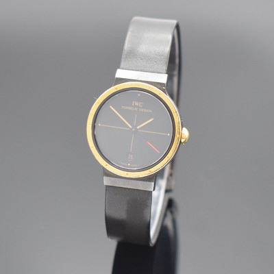 IWC / PORSCHE DESIGN Damenarmbanduhr, Schweiz um 1990, quarz, geschw. Geh. inkl. Kautschukband m. Faltschl., Goldlünette, Boden verschr., schwarzes ...