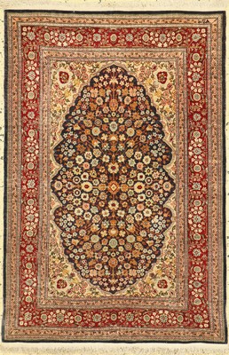Hereke Seide fein, Türkei, signiert, ca. 50Jahre, reine Naturseide, ca. 110 x 75 cm, ca. 1,0 Mio. Kn/qm, EHZ: 1-2