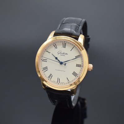 GLASHÜTTE ORIGINAL Senator Herrenarmbanduhr in RoseG 750/000 Referenz 39-59-01-05-04, Deutschland um 2013, Automatik, großes beids. vergl. Geh., ...