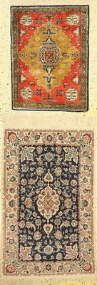 2 Poschti, Persien, Esfahan fein & Ghom Seide, Korkwolle mit und auf Seide, ca. 110 x 70 cm, EHZ: 2