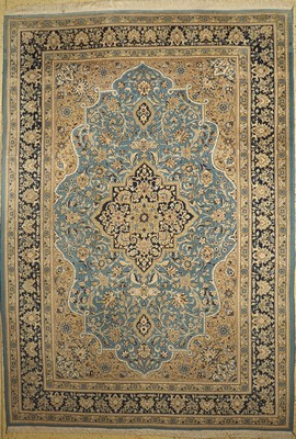 Ghom alt, Persien, um 1960, Wolle mit Seide auf Baumwolle, ca. 370 x 260 cm, EHZ: 1-2