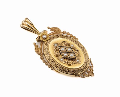 18 kt Gold Medaillonanhänger mit Perlchen, GG 750/000 gepr., wohl deutsch um 1880/90, Anhängeöse sek., fein satiniert, schwarz emaill., ...