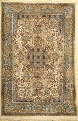 Ghom alt, Persien, um 1960, Wolle mit Seide, ca. 220 x 143 cm, EHZ: 2