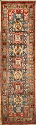 Kazak neugeknüpft, Pakistan, ca. 30 Jahre, Wolle auf Wolle, ca. 292 x 83 cm, EHZ: 1-2