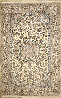 Nain, Persien, ca. 30 Jahre, Wolle auf Baumwolle, ca. 305 x 195 cm, EHZ: 1