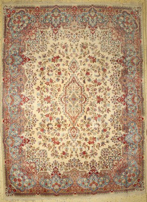 Kerman Lawar alt, Persien, um 1950, Wolle auf Baumwolle, ca. 370 x 275 cm, EHZ: 2