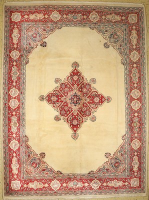 Sarogh alt, Persien, um 1960, Wolle auf Baumwolle, ca. 365 x 273 cm, EHZ: 2(Fleckig)