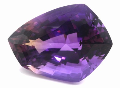 Großer loser Amethyst ca. 154.5 ct, Phantasieschliff, ca. 44 x 32 x 25 mm