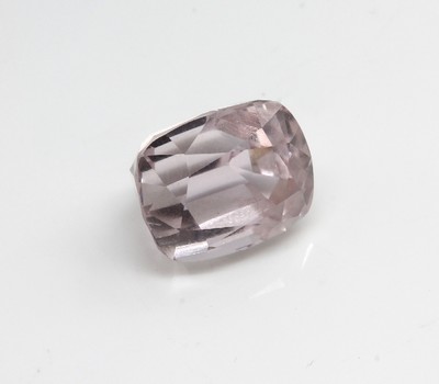 Loser Kunzit ca. 14.8 ct, Kissenschliff