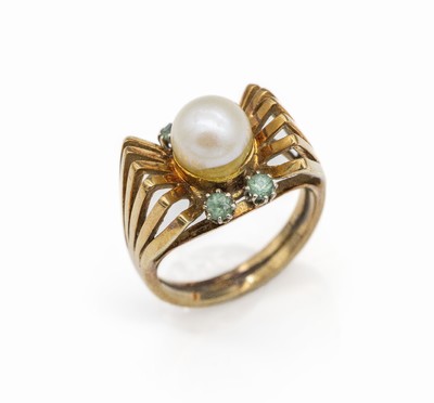14 kt Gold Zuchtperl-Turmalin-Ring, GG 585/000 gepr., Perld. ca. 8 mm, 4 rundfacett. Turmaline zus. ca. 0.12 ct, total ca. 7.1 g, RW 54