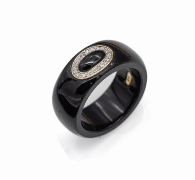 14 kt Gold Diamant-Onyxring, Montur GG 585/000 mit 8/8-Diamanten zus. ca. 0.12 ct Weiß/p1, in rhod. Fassungen, RW 59
