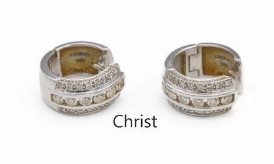 Paar 14 kt Gold CHRIST Brillant-Ohrcreolen, WG 585/000, 42 Brillanten zus. ca. 1.0 ct Weiß/si, total ca. 9.8 g, Durchm. ca. 13 mm